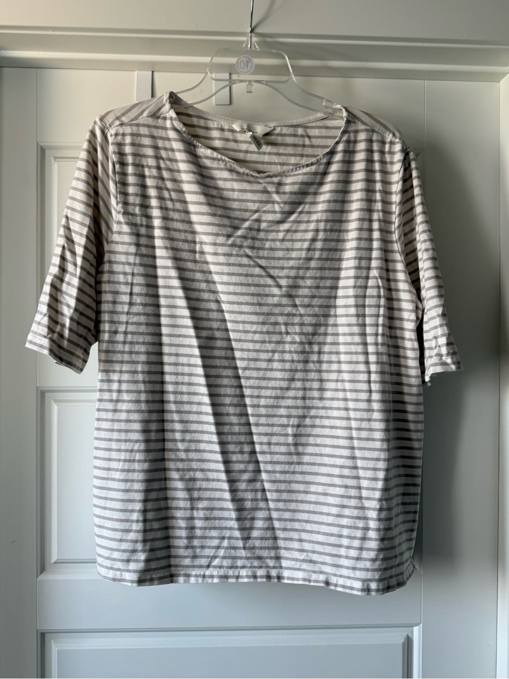 H&M WOMEN’S MATERNITY MAMA STRIPED CREAM & GREY BEFORE & AFTER NURSING T-SHIRT